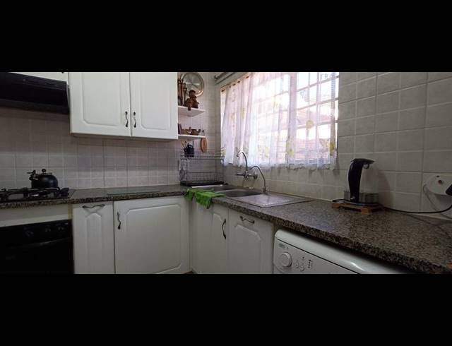 3 BEDROOM TOWNHOUSE FOR SALE IN ANNLIN